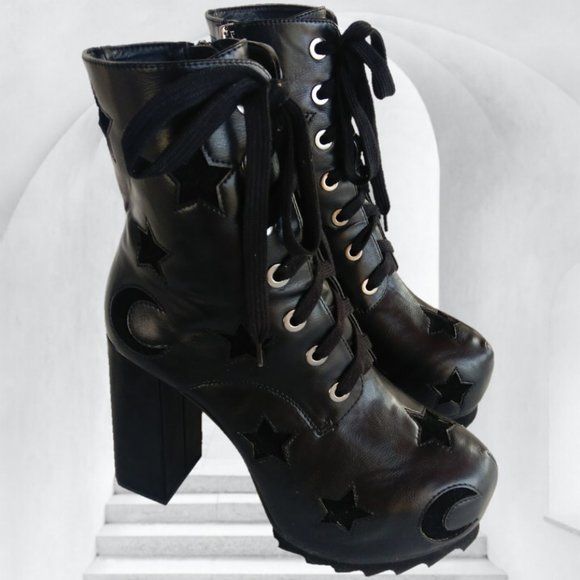KILLSTAR 7 BLACK PLATFORM ANKLE BOOTS STARGAZER CRESCENT MOON STARS goth - Picture 7 of 15